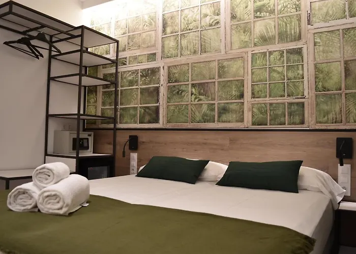 Casp House 3*