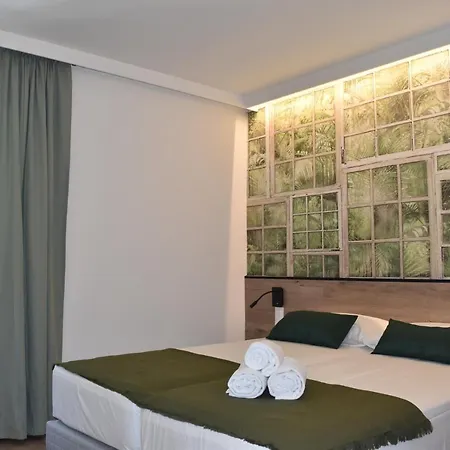 Pensión Casp House