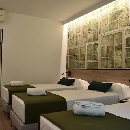 Pensión Casp House
