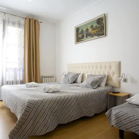 Casp House 3*