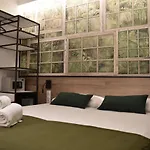 Casp House 3*