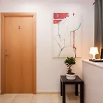 Casp House 3*
