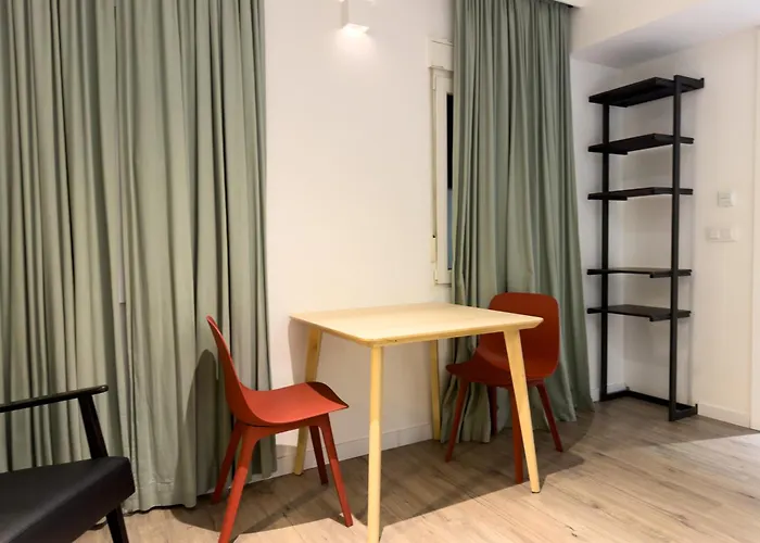 Casp House 3*
